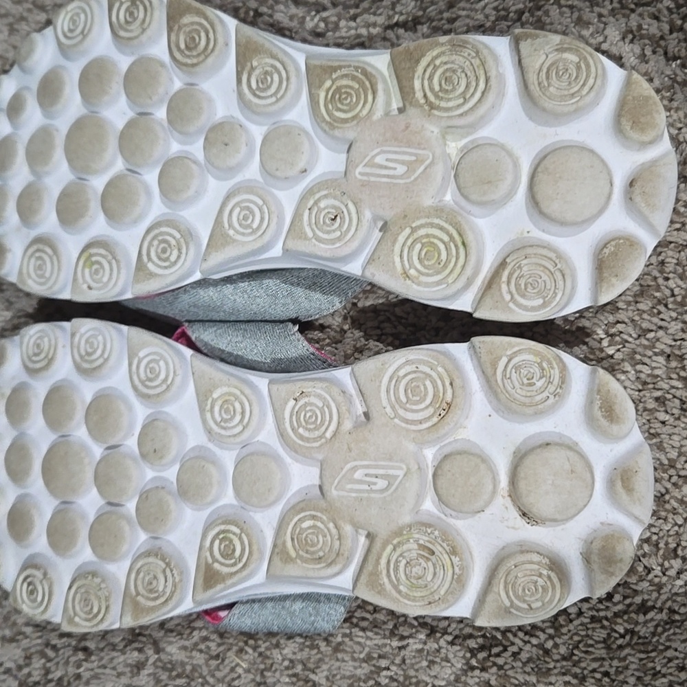 Skechers Women's Sandals in Pink and Gray - Picture 2 of 4